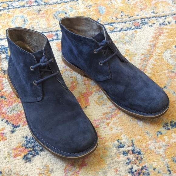 UGG Other - UGG Leighton Classic Suede Leather Lace Up Crepe Sole Chukka Boots Navy Blue 11